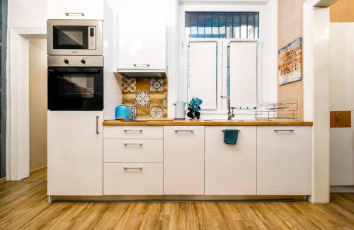 Sofia City Center Apartment | 2bdr Heart Of Sofia Ac Fully Equipped