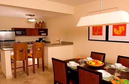 El Medano Ejidal Apartment | 2Bdrm beacfront corner Jacuzzi owners penthouse CACHET BEACH