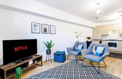 Coventry Apartment | 2Bed Oasis: Free Parking & Netflix, Near Centrenn