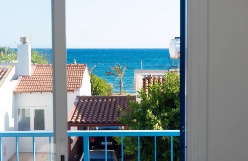 Pervolia Villa | 2Bed Villa - Private Pool - Steps from the Beach!