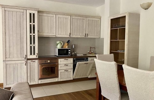 Rezevici Apartment | 2bedroom Apt #2 w/shared pool @Pietra Mare Apts