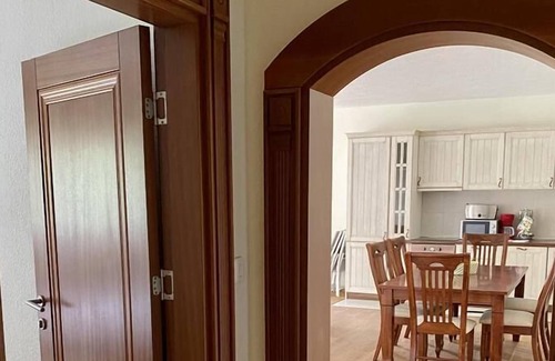 Rezevici Apartment | 2bedroom Apt w/shared pool #5 @Pietra Mare Apts