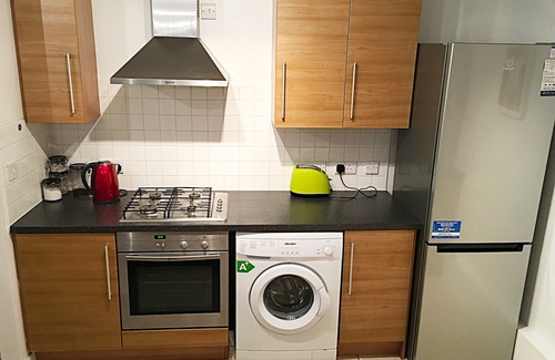 Whitechapel Apartment | 2bedroom funky apartment in Central London