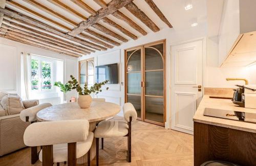 Montmartre Apartment | 2bedrooms Sacrée cœur Place du Tertre Montmartre