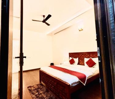 Shyamkhet House | 2BHK at Hills Crown Bhowali