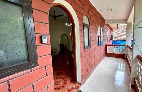 Benaulim Apartment | 2BHK - Jzee Homestays - 12 minute walk to the beach