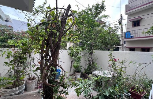 Agara House | 2BHK with parking & ample space