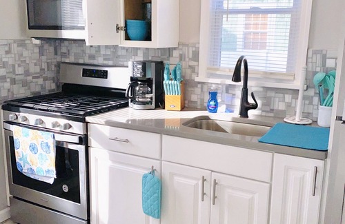Point Pleasant Beach Apartment | 2BR 1BT Newly renovated OPEN FLOOR PLAN. 450 ft from the beach and boardwalk!