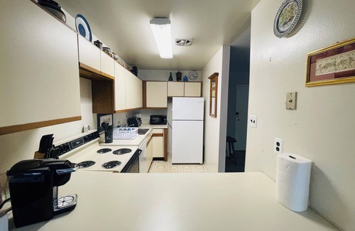 Elkins Park Apartment | 2BR, 2BA Condo Monthly Discount