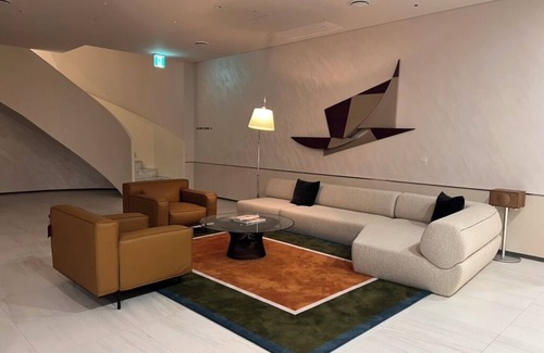 Hannamil-tong Condo | 2BR/2Ba-New&Luxurious Studio in Hannam, Seoul-Walk to Itaewon & Namsan