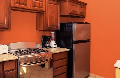 West End House | 2BR/2BA VILLA 3D