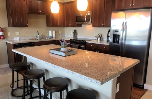 Seaside Condo | 2BR 2Bath Condo on Necanicum River