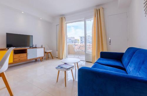 Cannes Apartment | 2Br 3 min from the center & the Croisette