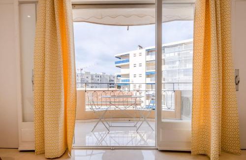 Cannes Apartment | 2Br 3 min from the center & the Croisette