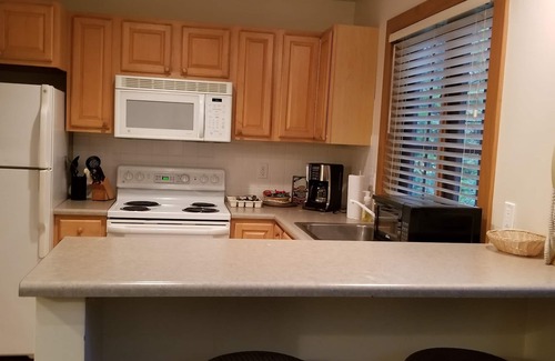 Boyne Falls Condo | 2BR/3BA with Loft, Boyne Mountain Village at Disciples