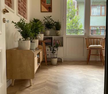 Harbiye Apartment | 2BR and 2bath balcony apt in heart of isatanbul #3