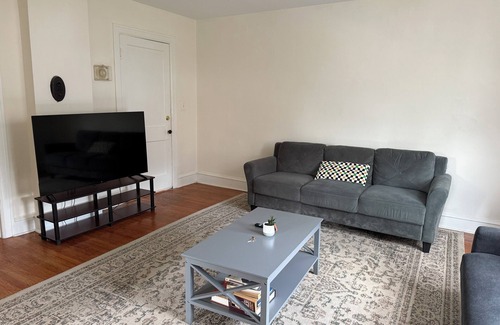 Elkins Park Apartment | 2BR Apartment in Elkins Park, Monthly Discount