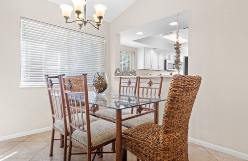 Sandestin Condo | 2BR Beach Villa w/6-Seat GOLF CART! Near Pool, Tram, Beach. Screened Balcony