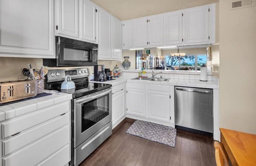 Aviara Condo | 2BR Condo with Views Near Shops & Food + Fast WiFi