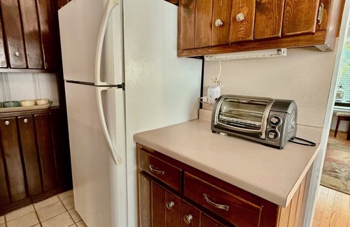 Winston - Salem House | 2BR Cottage, walk to Wake Forest