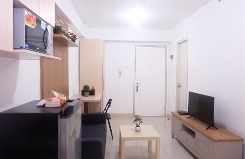 Pluit Apartment | 2BR Cozy at Green Bay Pluit Apartment Baywalk By Travelio