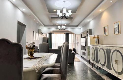 Downtown Cairo Apartment | 2BR Cozy Maadi Nile Corniche Apartment 4 Beds