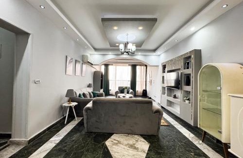 Downtown Cairo Apartment | 2BR Cozy Maadi Nile Corniche Apartment 4 Beds