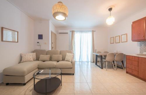 Attiki Apartment | 2BR Escape by Attiki Metro