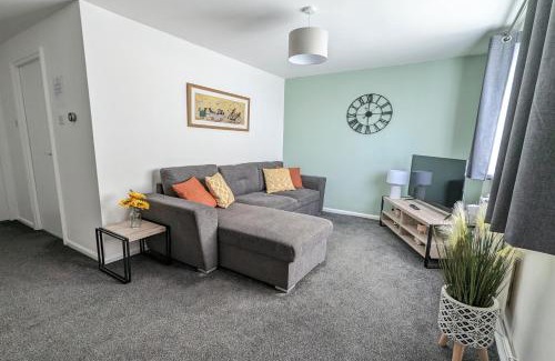 Doncaster Apartment | 2BR-Gayton Apt-FREE Parking-Fully Equipped-Short, Mid term stays