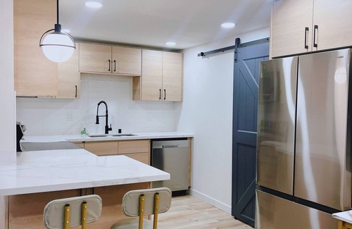 Mountlake Terrace House | 2BR Guest Suite at The Blue House