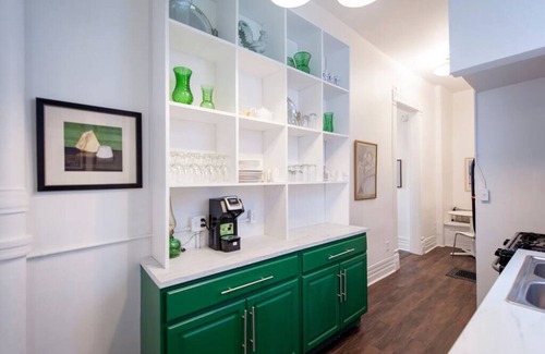 Clifton Apartment | 2BR -HISTORIC & BRIGHT *PERFECT SPOT-FRANKFORT AVE