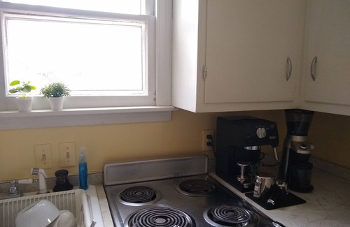 Wilson House | 2BR house close to Lake Wilson, epic MTB trails, I-70, world's largest Czech egg