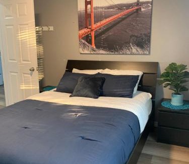 Walkerville Apartment | 2BR House - Quiet Getaway