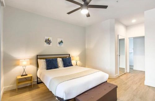Kierland Apartment | 2BR Kierland Commons Golf Oasis by CozySuites!