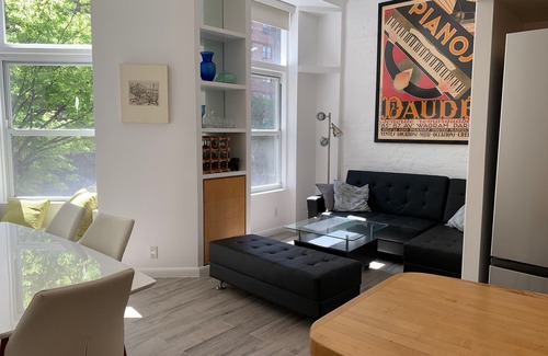 Upper West Side House | 2BR + large sleeping loft/2Bath 1 block from Central Park on UWS