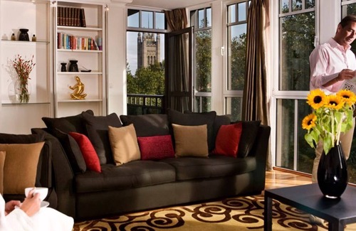 Vincent Square Apartment | 2BR London’s City of Westminster Apartment