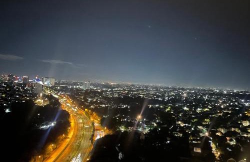Bintaro Apartment | 2BR Lovely Condo Amazing City View - Lexington - up to 5 ppl