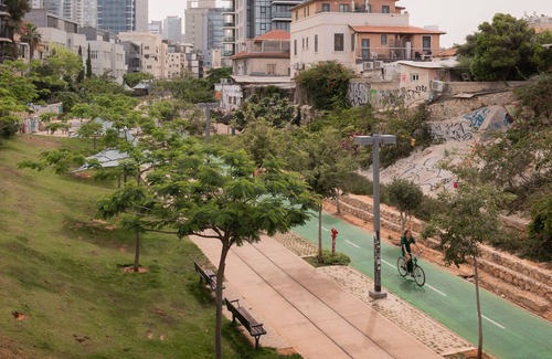 Neve Tzedek Apartment | 2BR Luxury Apartment with Pool, Gym, and Prime Neve Tzedek Location