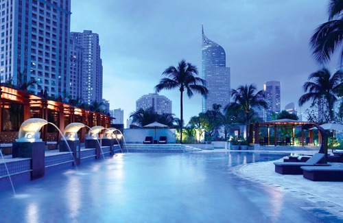 Jakarta Apartment | 2BR Luxury Apartment in Central Jakarta w/5-Star Hotel Amenities