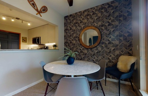 Village North House | 2BR | Northstar | King Bed | Communal Pool & Hot Tub | Village Location | Ski Storage