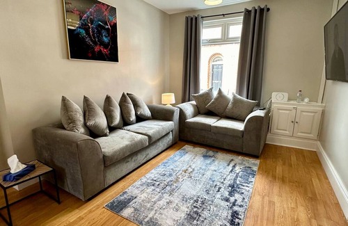 Ormeau House | 2br Ormeau Central in Belfast