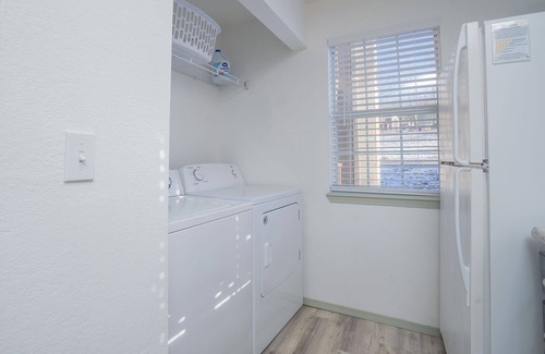 Indian Point Condo | 2BR | Pebble Beach + By SDC | No Stairs/Sleeps 6