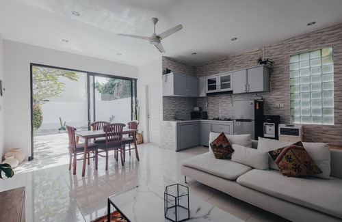 Drupadi Villa | ★ 2BR PRIVATE POOL BOUTIQUE VILLA - OBEROI | SEMINYAK ★