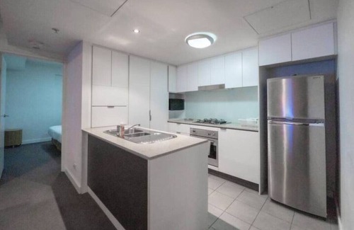 Brisbane Central Business District Apartment | 2BR Riverview Escape|FreeParking