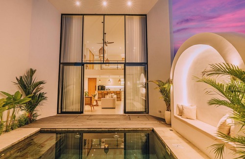 Munggu Villa | 2BR Serenity Villa in Seseh – Near the Beach Hybrid
