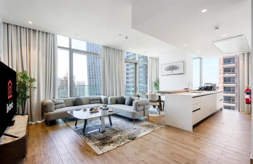 Dubai Marina Apartment | 2BR Sunset View Suite -Jumeirah Living Marina Gate