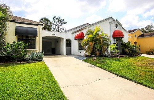 Biggar House | 2BR townhouse in Terraverde Country Club, Fort Myers