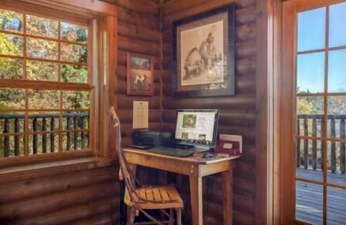 Indian Point Condo | 2BR Village At Indian Point 2006 near SDC - Free Tickets Daily up to $500