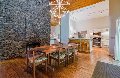Stratton Mountain House | 2Free Nights,Stratton Mtn,Hot Tub,Sauna,Shuttle,