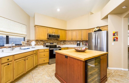 Chandler House | 😍2MasterSuites⛱️Business & Family Retreat🌇HeatedPool🌄Arcade😍DwnTwnChandler